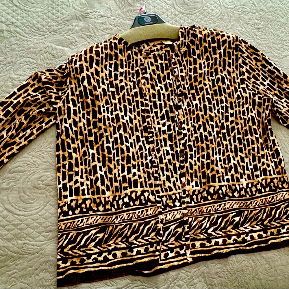 Animal print 2-piece blouse